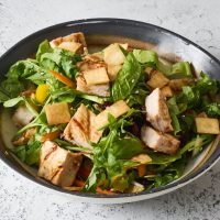 סלט עלים עוף -min